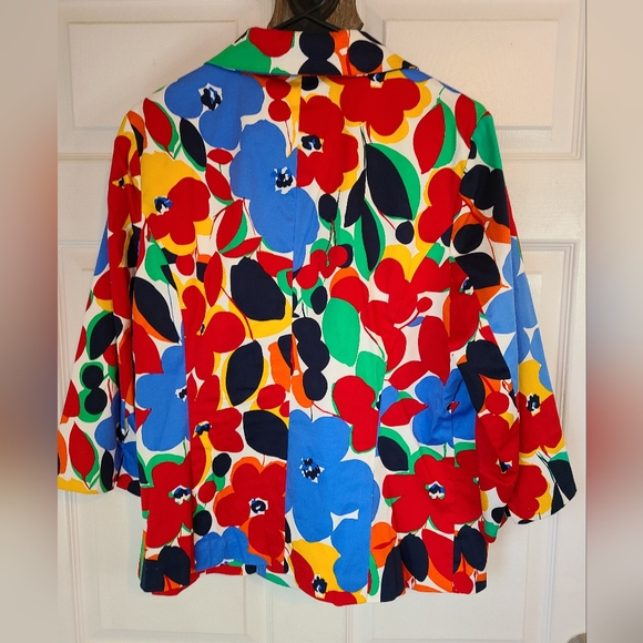 Erin London, Woman's Long Sleeve Blazer, Size: Large Color: Flower Pattern - Picture 9 of 16